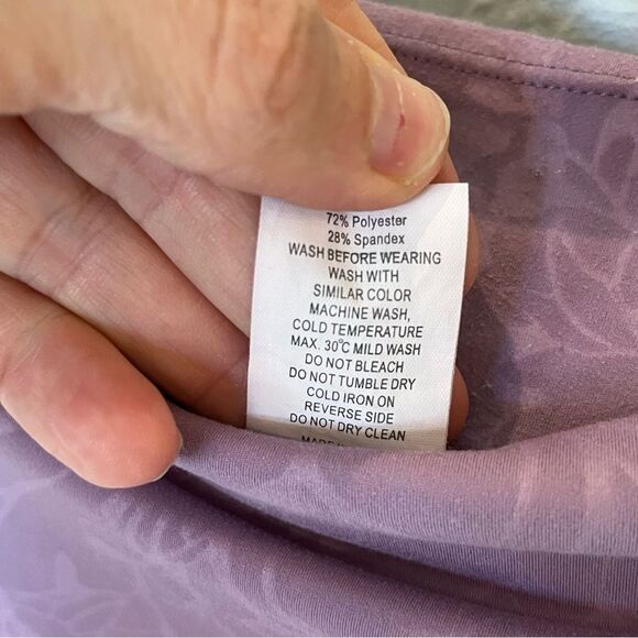 Zyia Light Lilac Floral Pocket Hi-Rise Capri size 4 - Picture 14 of 15